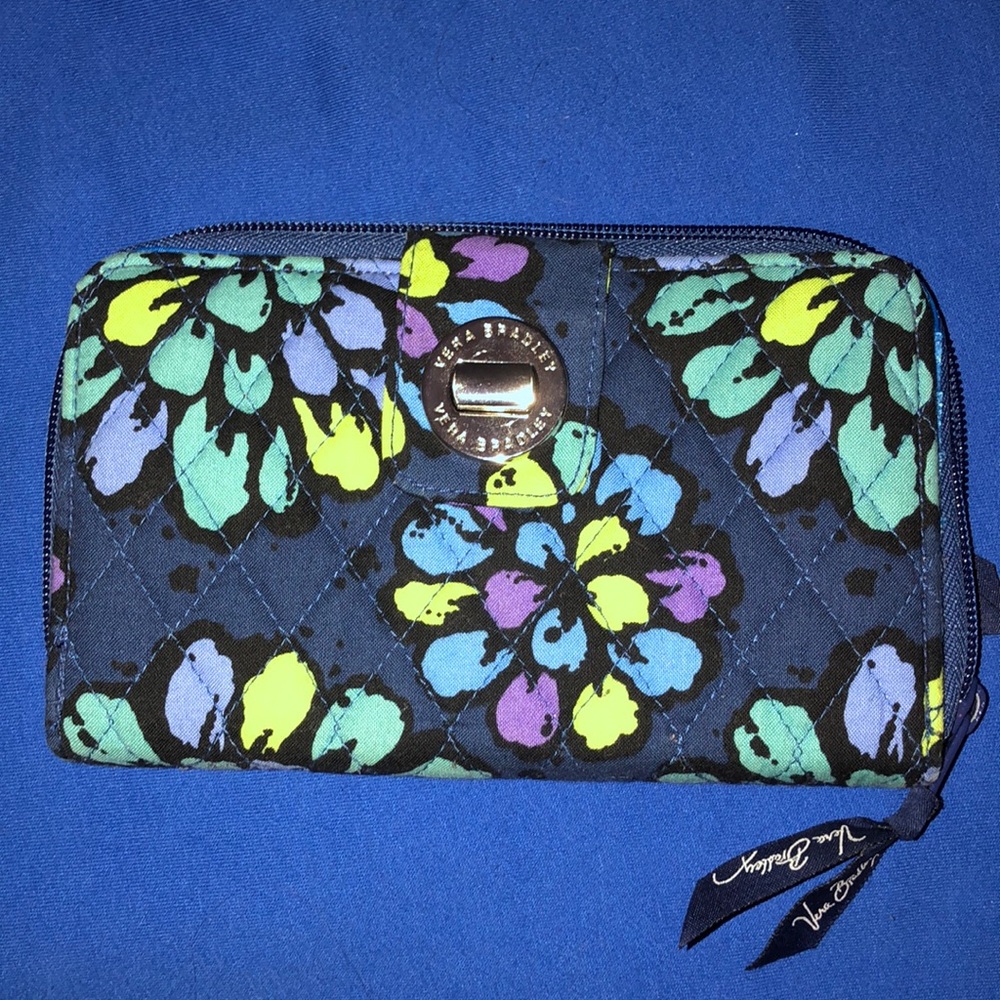 Vera Bradley Turnlock Wallet